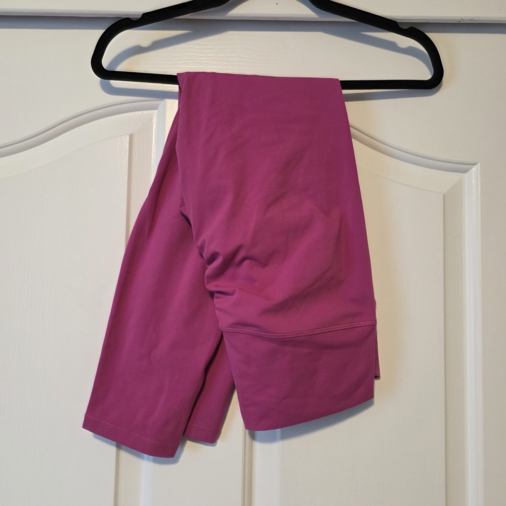 TYC Vibrant Pink Srunch Butt Leggings Sz. XL